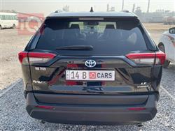 تۆیۆتا ڕاڤ 4